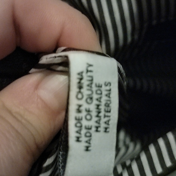 Nine West backpack style purse - Picture 9 of 16